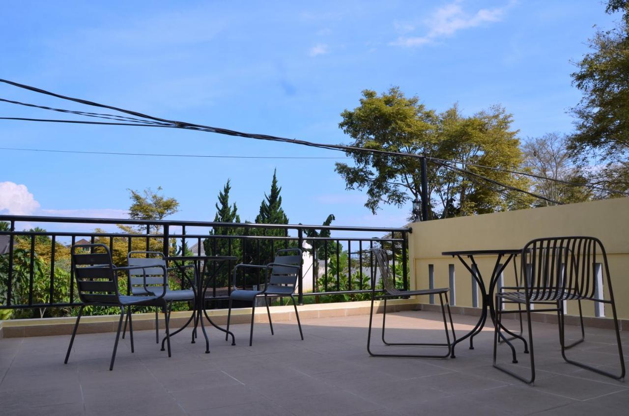 Rumah Kuning Rumah liburan