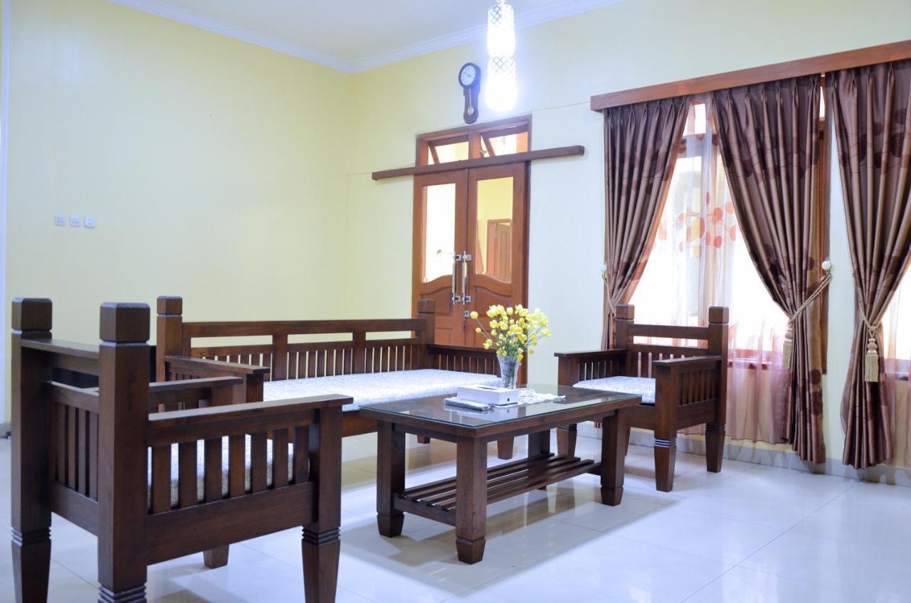 Rumah liburan Rumah Kuning Bandung